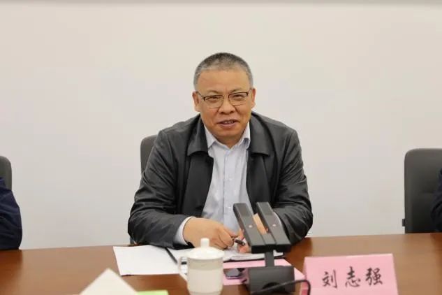 온 온 카지노